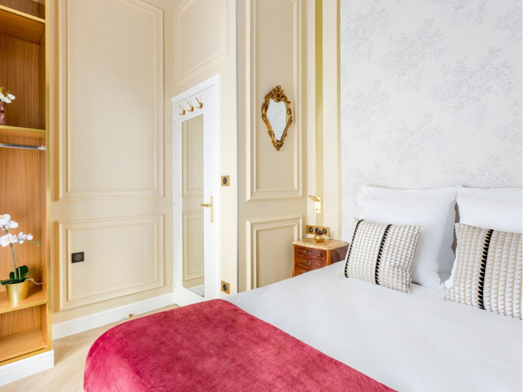 Appartement Merveil -luxury -champs Elysees-haussmann Ii Paris